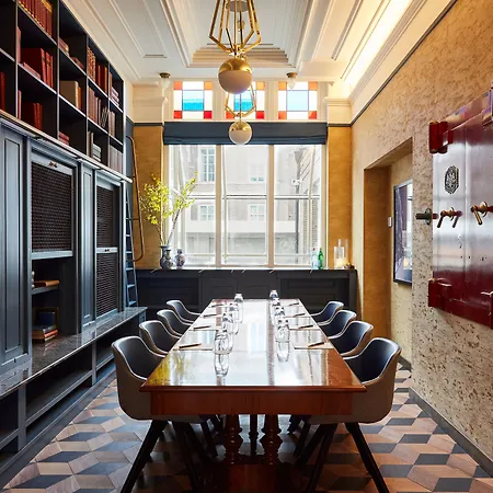 Indigo - Palace Noordeinde By Ihg Χάγη